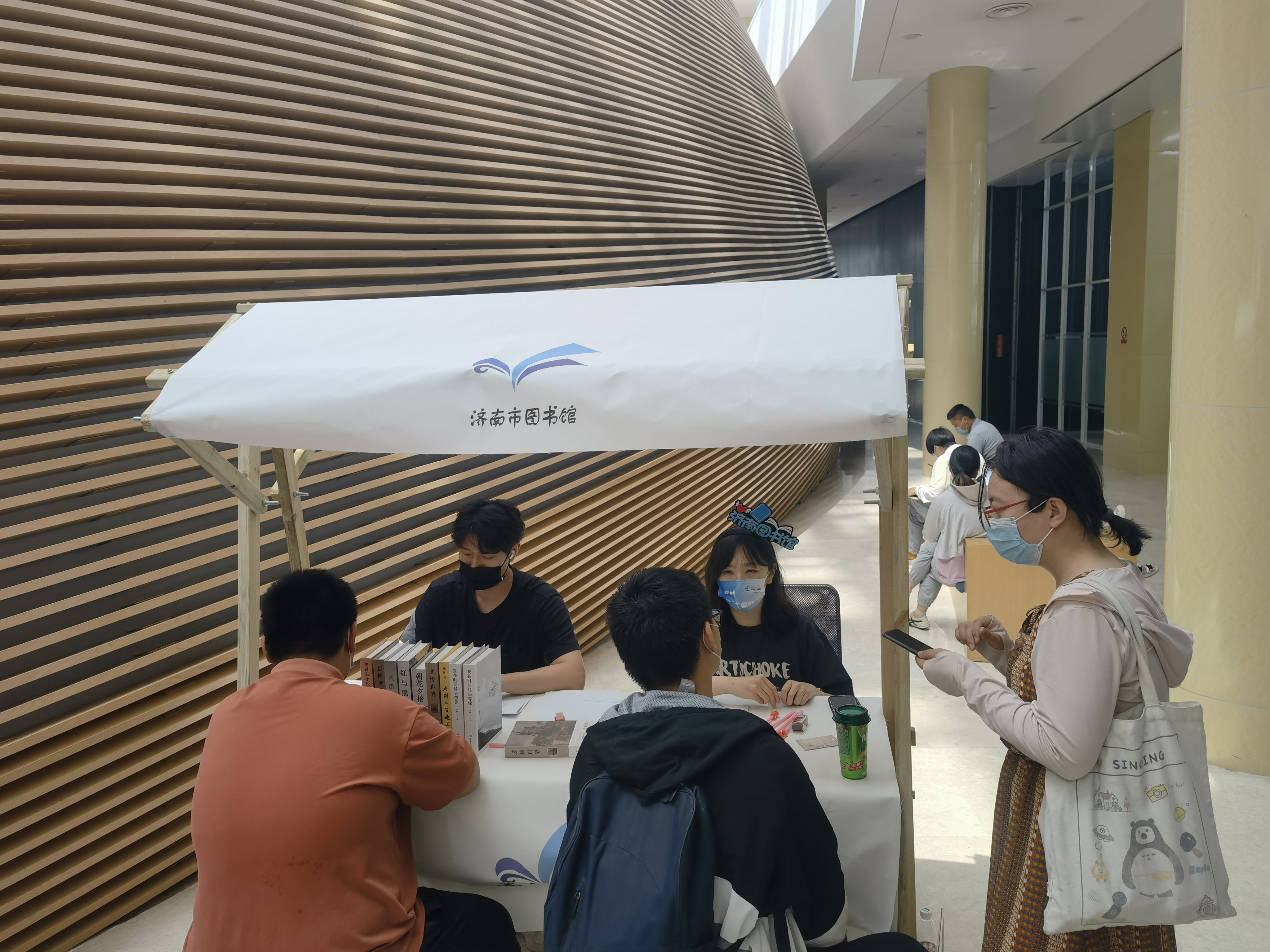 本杀 济南市图书馆玩跨界！澳门新葡京app图书馆×剧(图2)