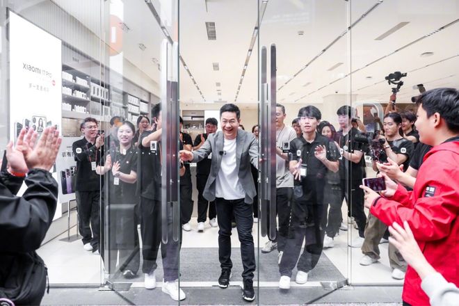 a 研发机器人项目;国内发布「脑机接口标准」 极客早知道新葡京娱乐城小米17开售5分钟破国产机销售纪录;Met(图4) a 研发机器人项目;国内发布「脑机接口标准」 极客早知道新葡京娱乐城小米17开售5分钟破国产机销售纪录;Met(图4)