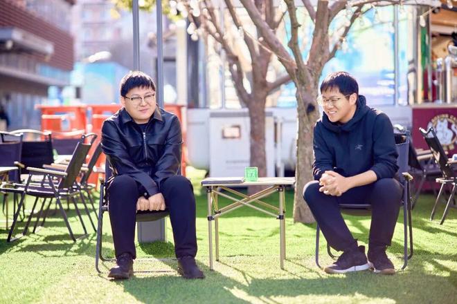 学博士造出AI神器20万人在排队用澳门新葡京一人干翻一个剧组！北大哲(图3)